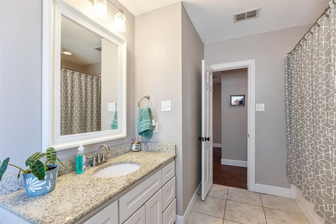 Photo of 1208 Lytle Way Circle