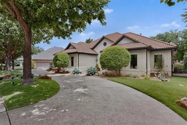 Photo of 6605 Castle Pines Drive