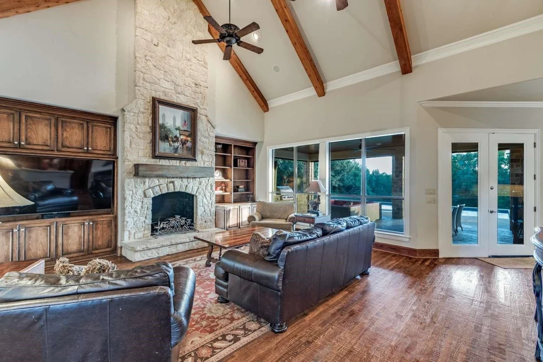 Photo of 403 Creekside Drive
