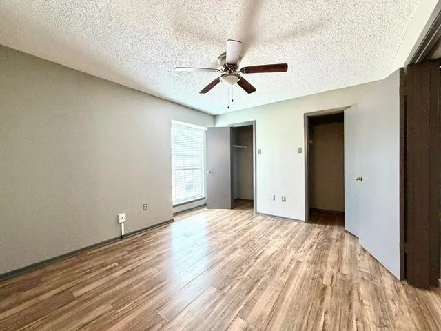 Photo of Unit 2521 at 12482 Abrams Road