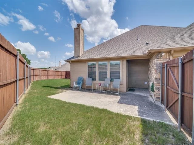Photo of 776 River Rock Lane