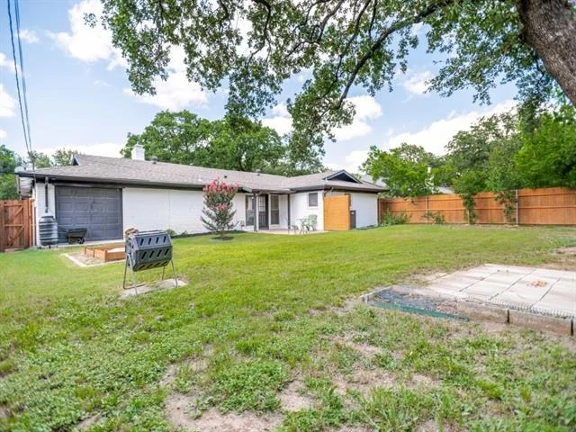 Photo of 502 Martin Lane