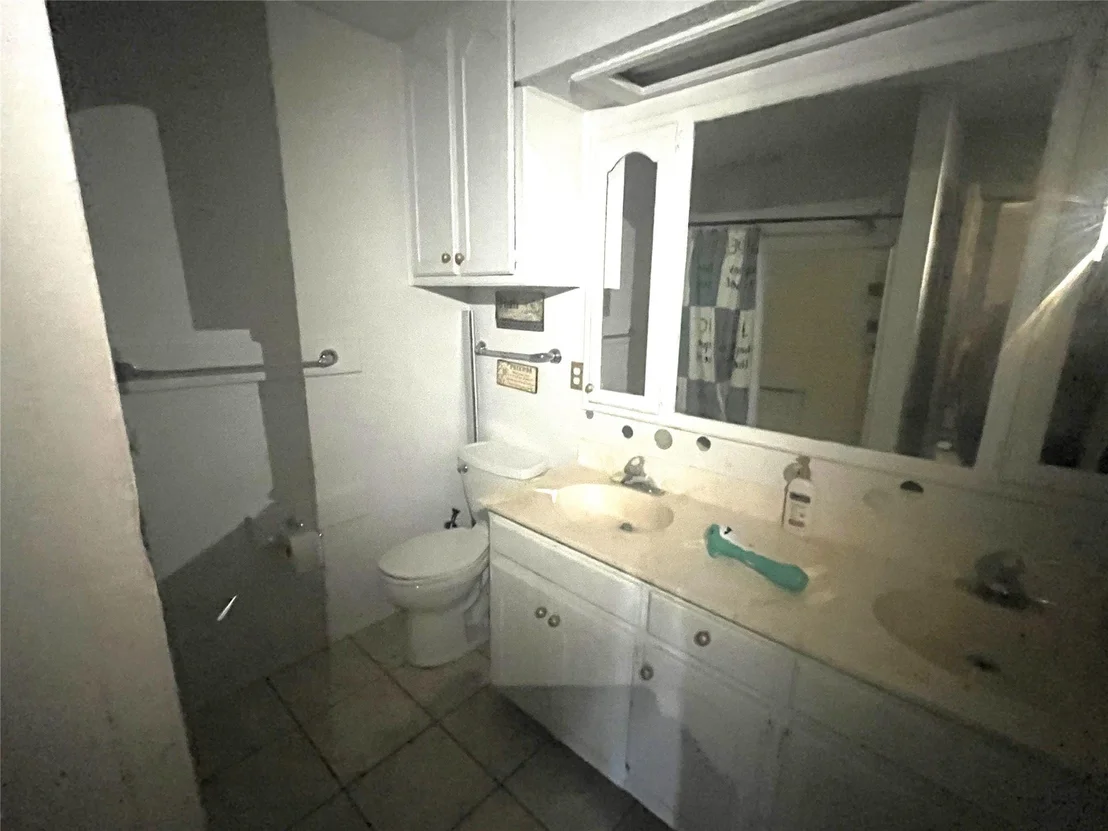 Photo of 5786 W Road R