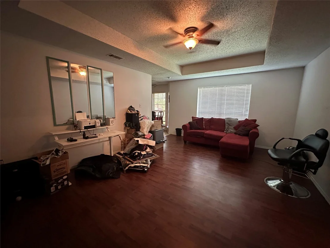 Photo of 1412 Paula Lane