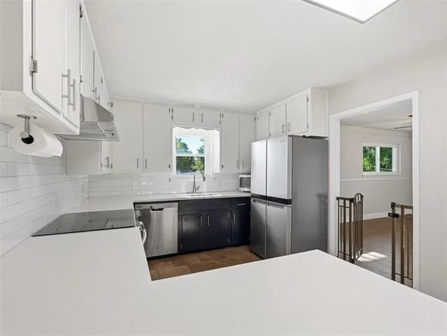 Photo of 825 Lee Drive