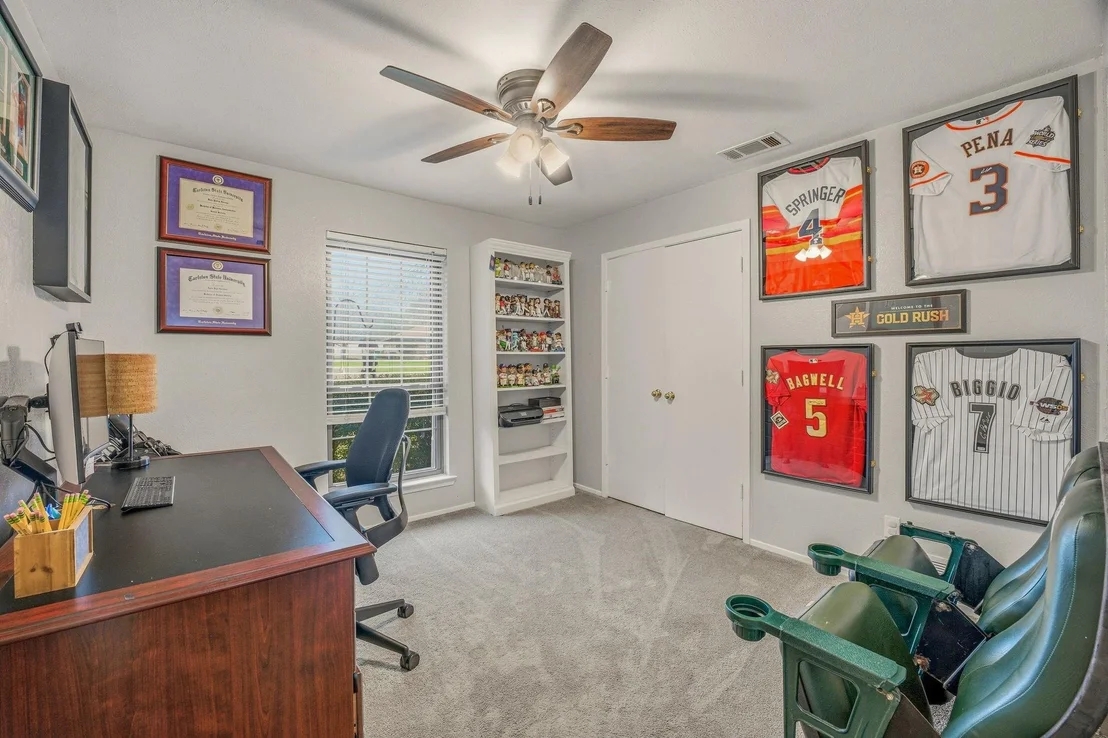 Photo of 401 Meadow Ridge Drive