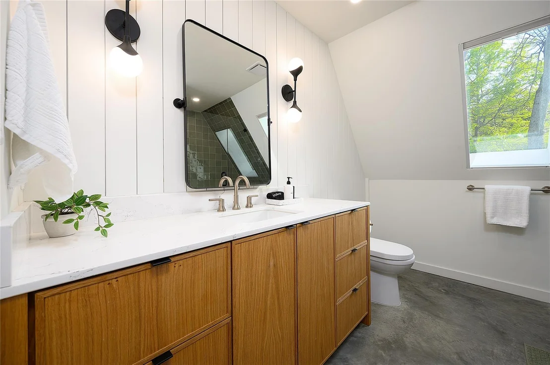 Photo of 1219 Whispering Springs Drive