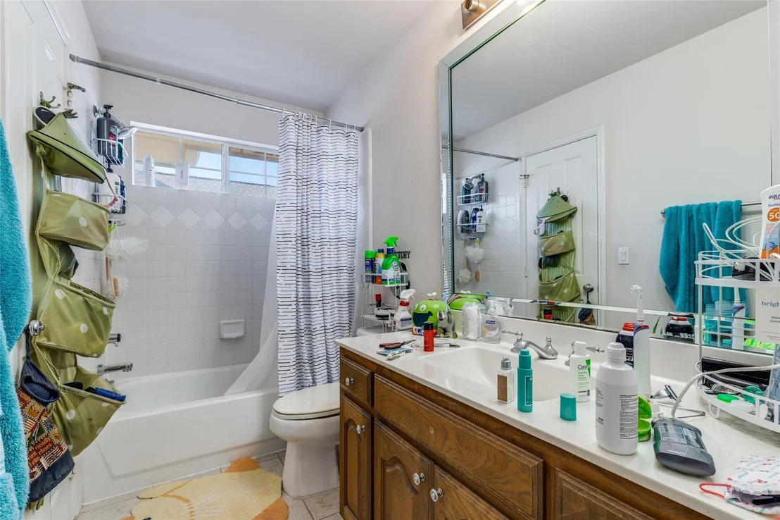 Photo of 5929 Pebblestone Lane