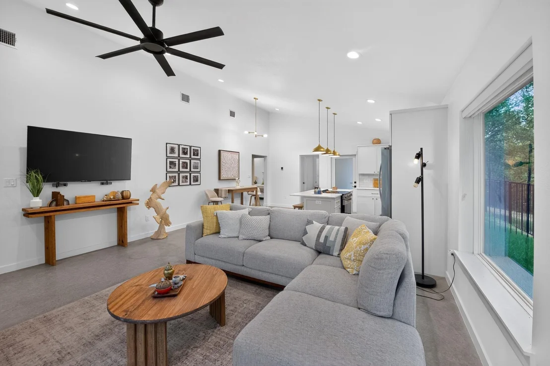 Photo of 802 Stevens Street