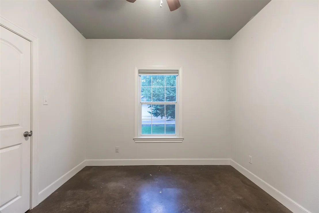 Photo of 901 Kelley Lane