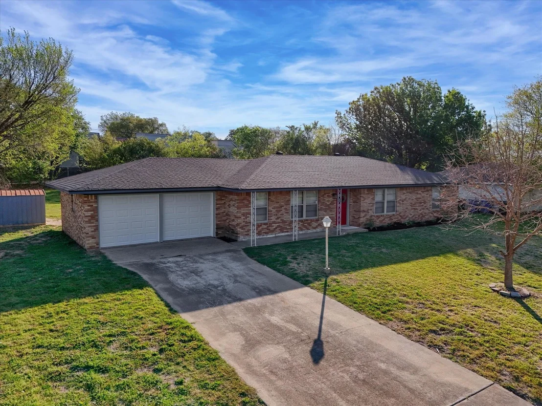 Photo of 605 Catalina Drive