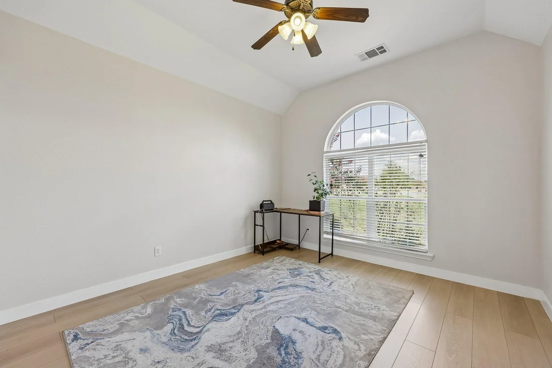 Photo of 15144 Delaney Lane