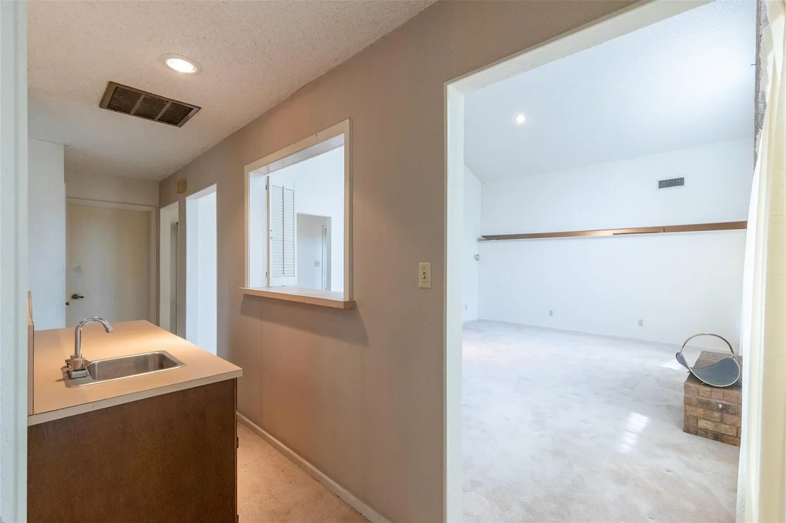 Photo of 3265 Woodhollow Circle