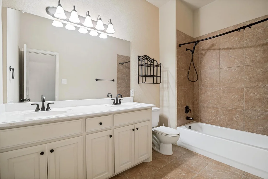 Photo of 2512 Cedarwood Trail