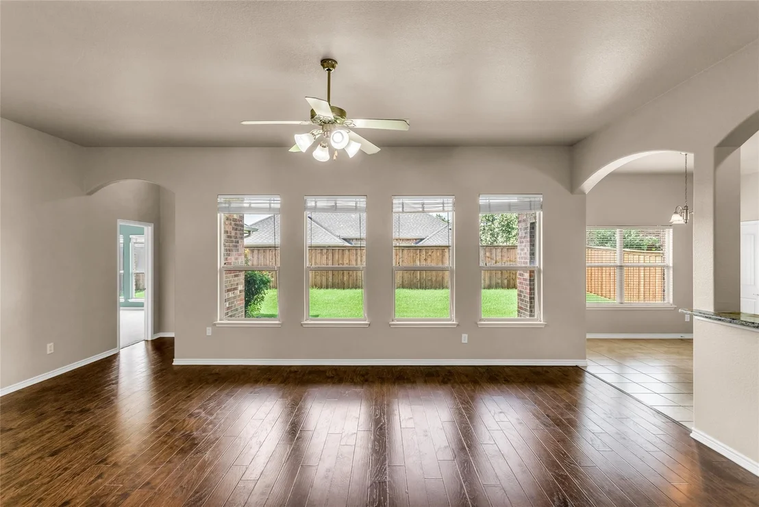 Photo of 1616 Nestledown Drive