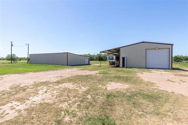 Photo of 427 Meadow Lane