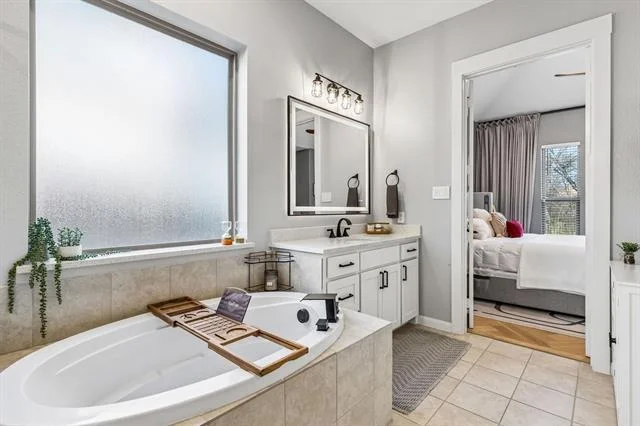 Photo of 5717 Riverside Lane