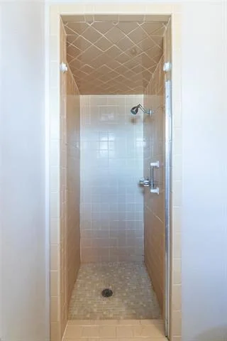 Photo of 5250 Burbank Drive