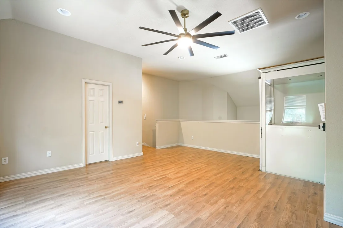 Photo of 609 Trails End Court