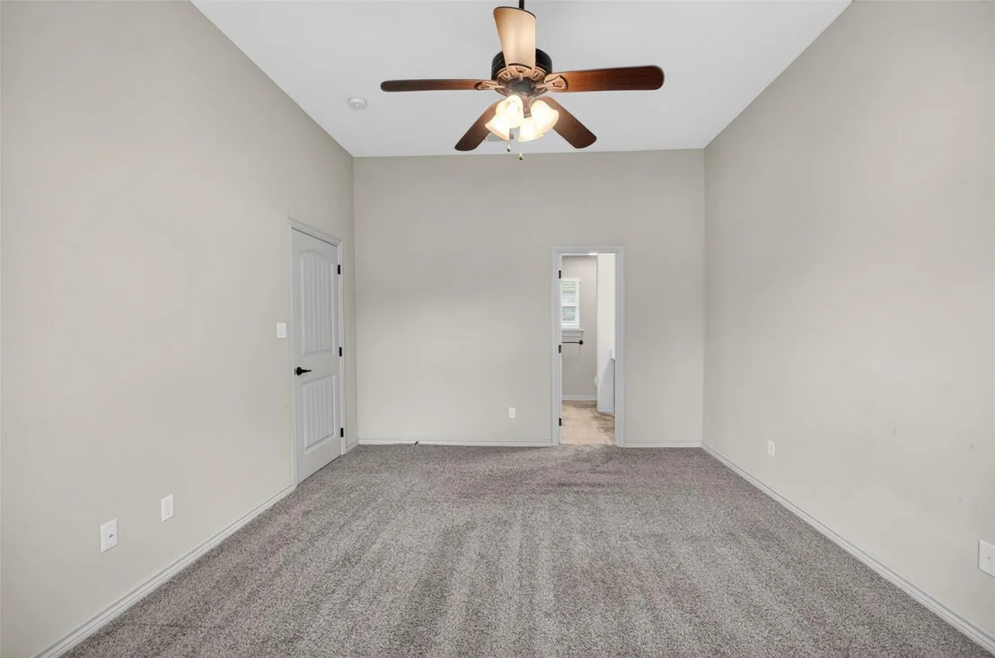 Photo of 505 E 5th Street