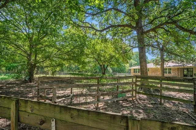 Photo of 8855 County Road 107