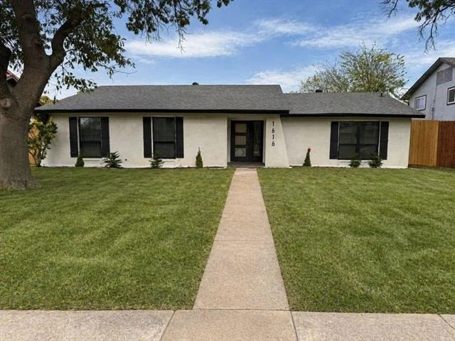 Photo of 1616 Aurora Drive