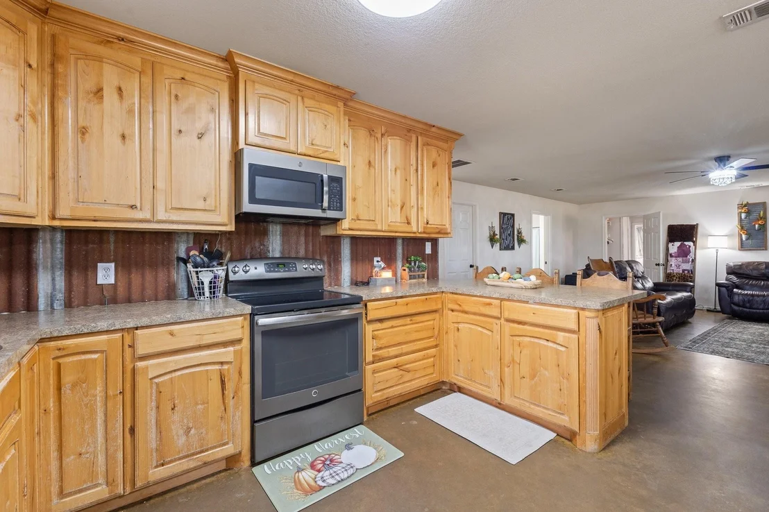 Photo of 685 County Road 1102