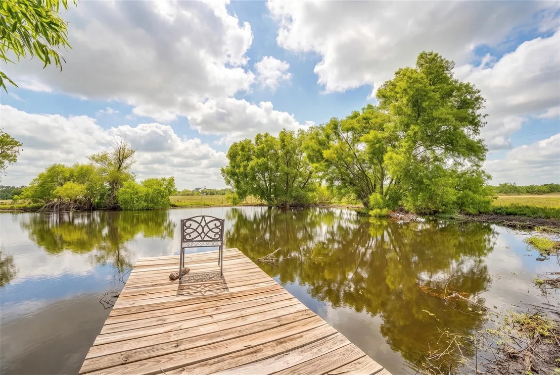 Photo of 1155 Boase Way