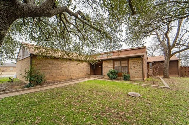 Photo of 2601 Sha Lane