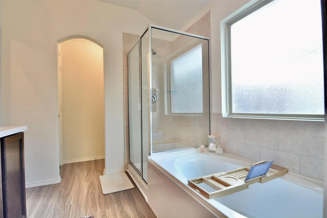 Photo of 465 Pollyann Trail