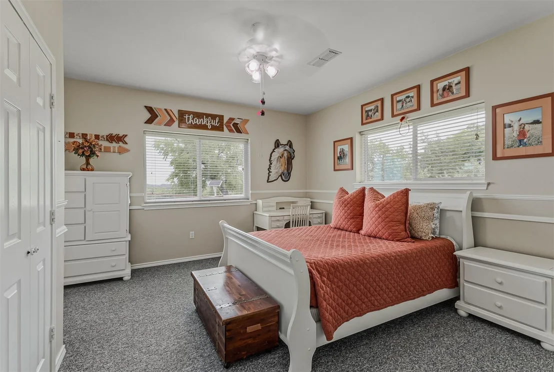 Photo of 339 Colwell Road