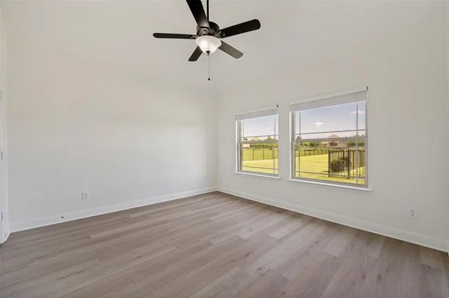 Photo of 213 Lake Way