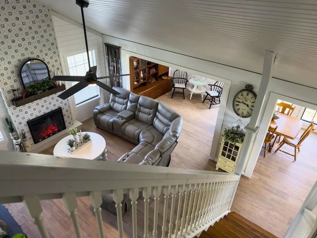 Photo of 5974 County Road 4100