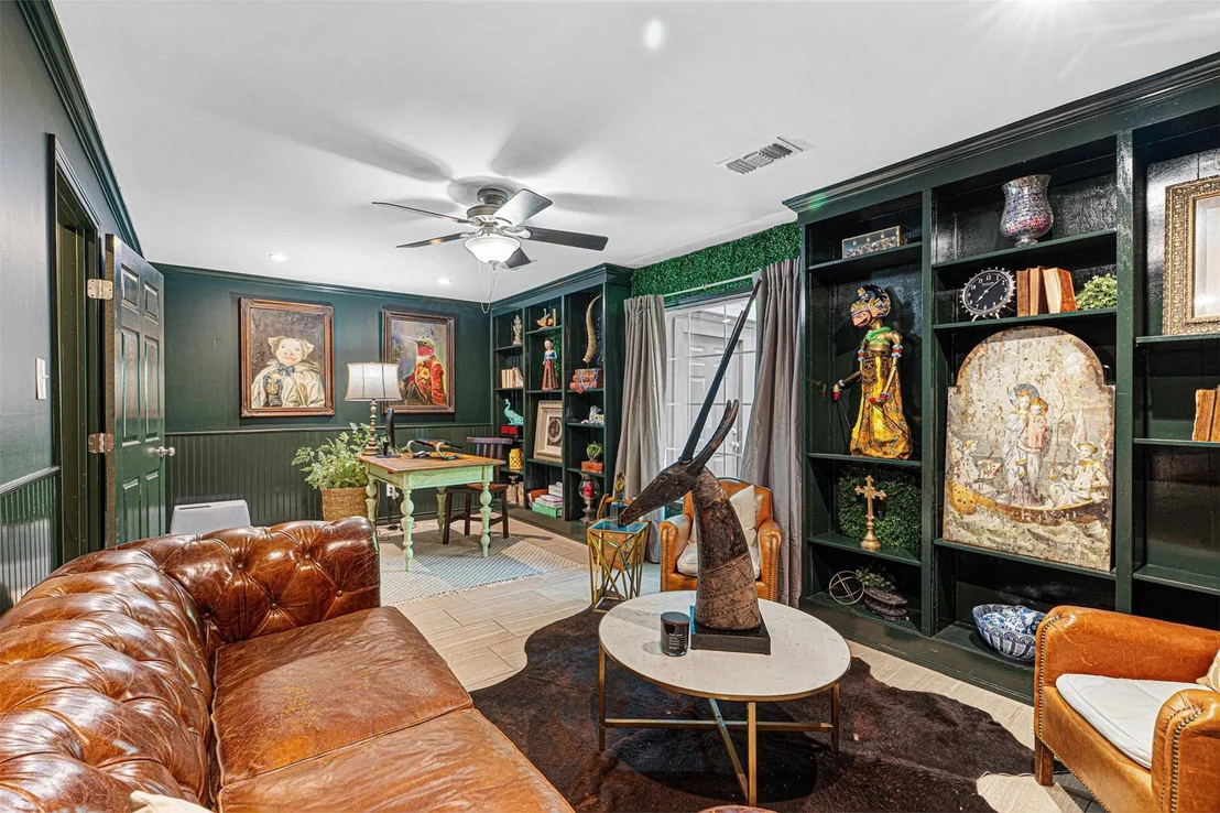 Photo of 1401 Bowie Circle