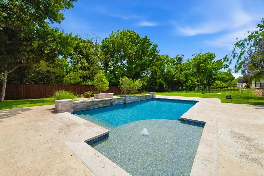 Photo of 1019 Country Way