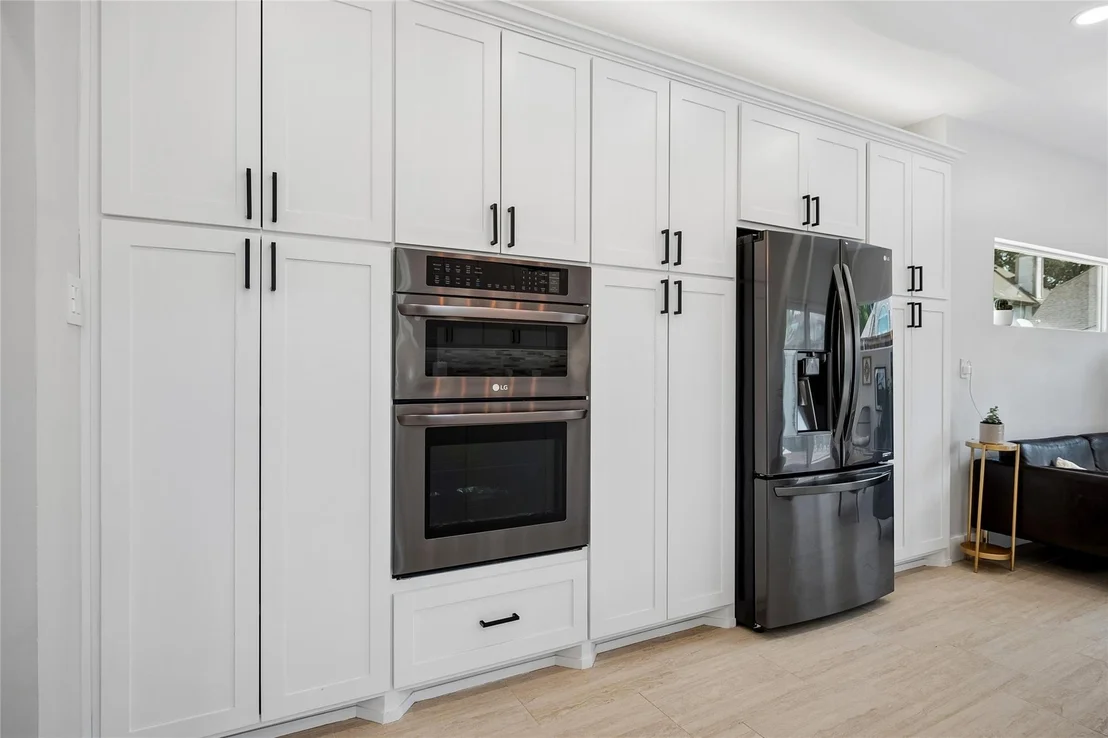 Photo of 408 Silverton Drive