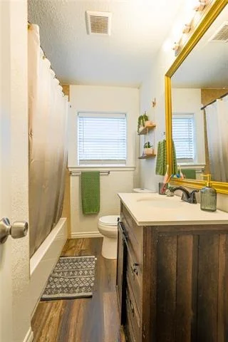 Photo of 1312 Guthrie Drive