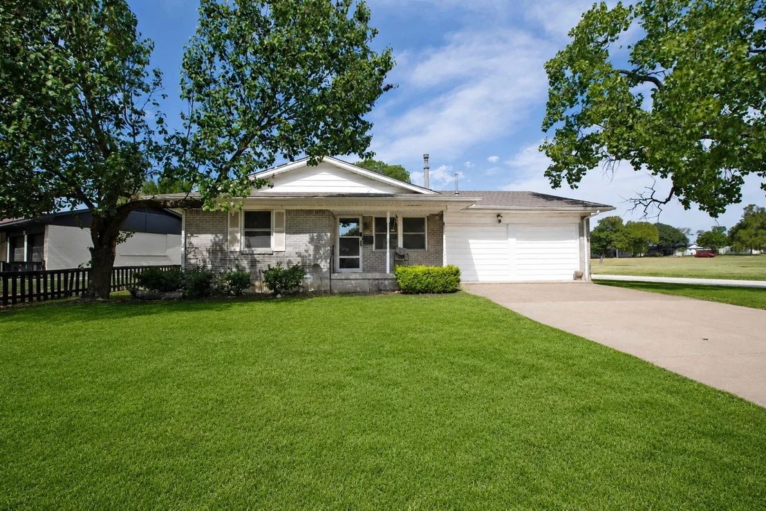 Photo of 2701 Judy Drive