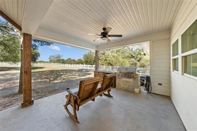 Photo of 2005 Austin Hines Drive