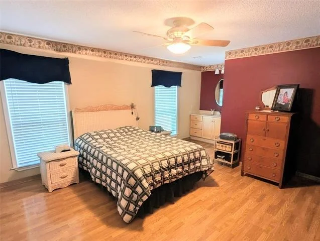 Photo of 701 Summer Place