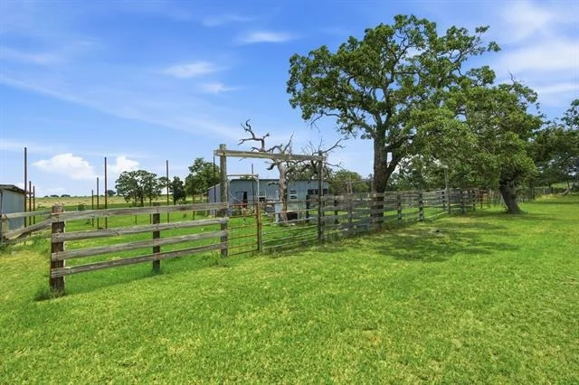 Photo of 618 Hwy 2731