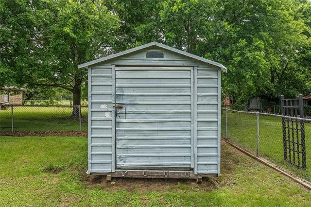 Photo of 3718 Kendall Lane