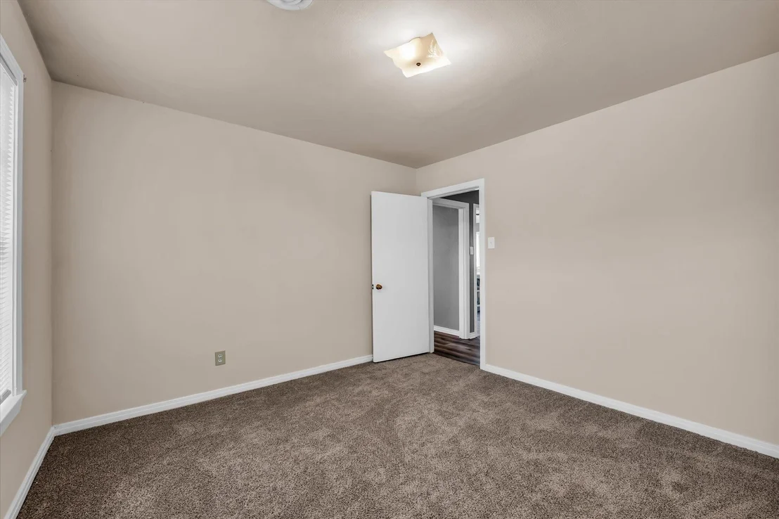 Photo of 605 Catalina Drive