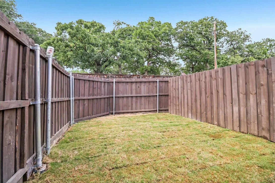 Photo of 526 Archer Drive