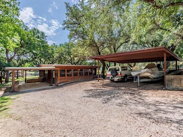 Photo of 6930 County Road 569