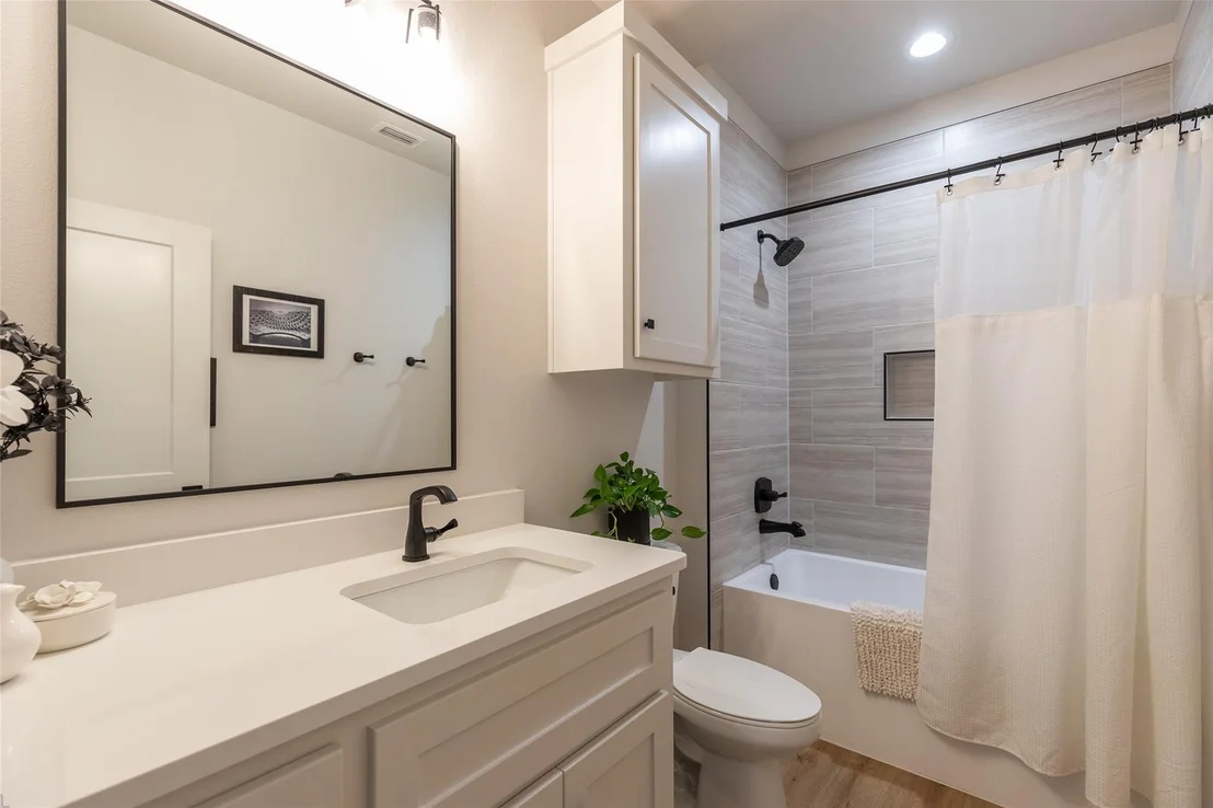 Photo of 5035 Cranbrook Drive