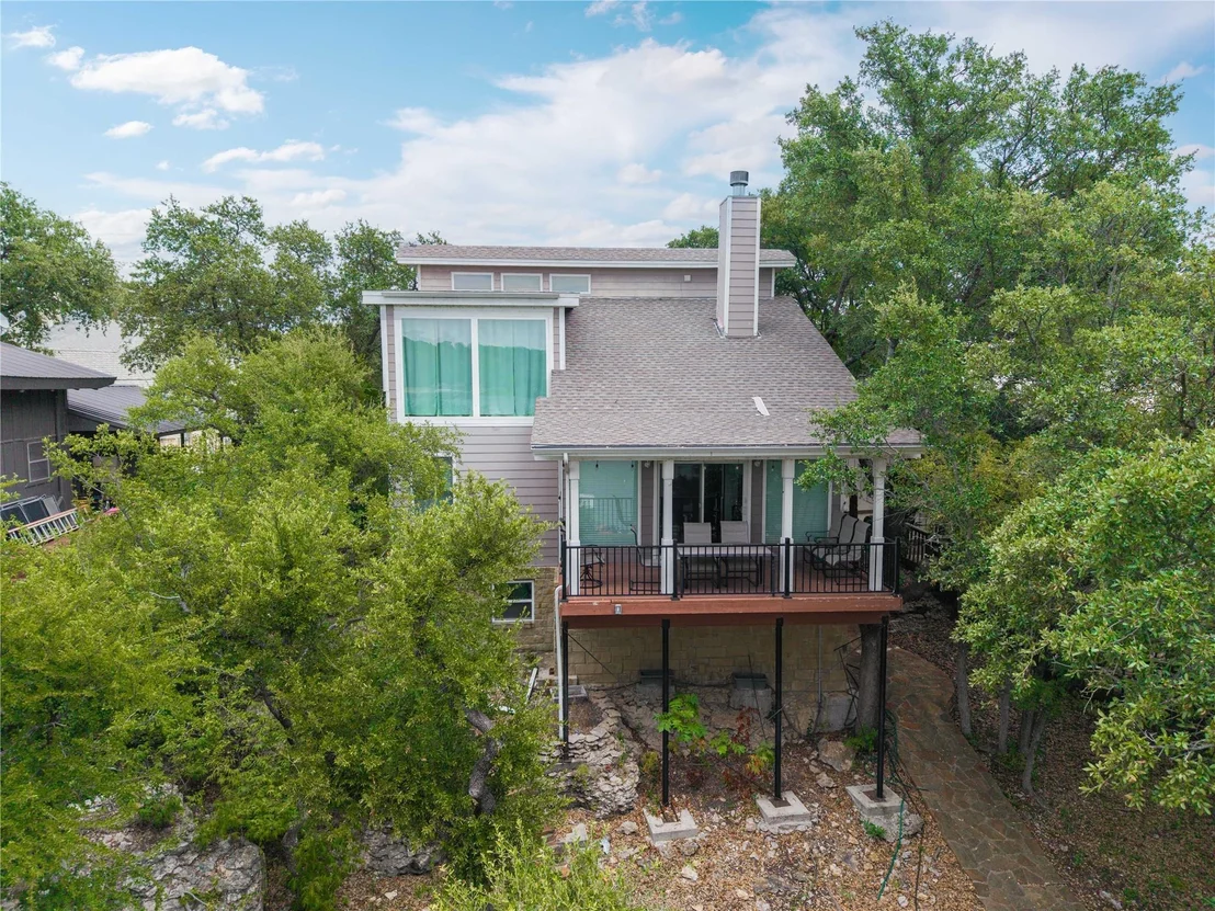 Photo of 201 Cove Circle