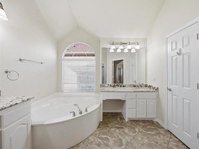 Photo of 4409 Grassy Glen Drive