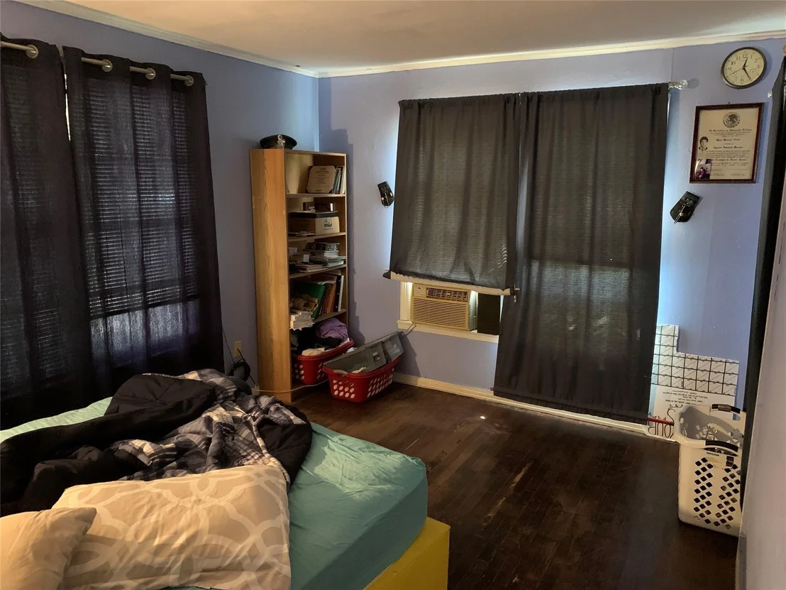 Photo of 100 S Wright Avenue