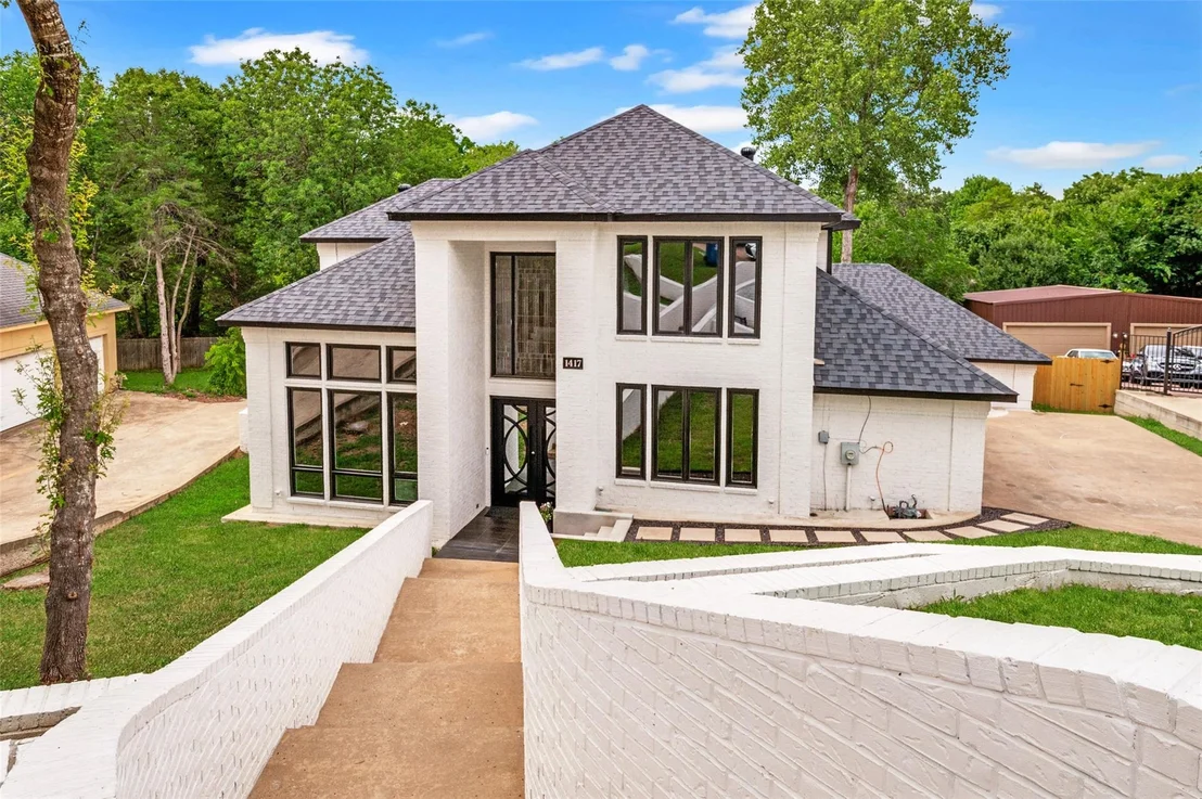 Photo of 1417 Wyndmere Drive